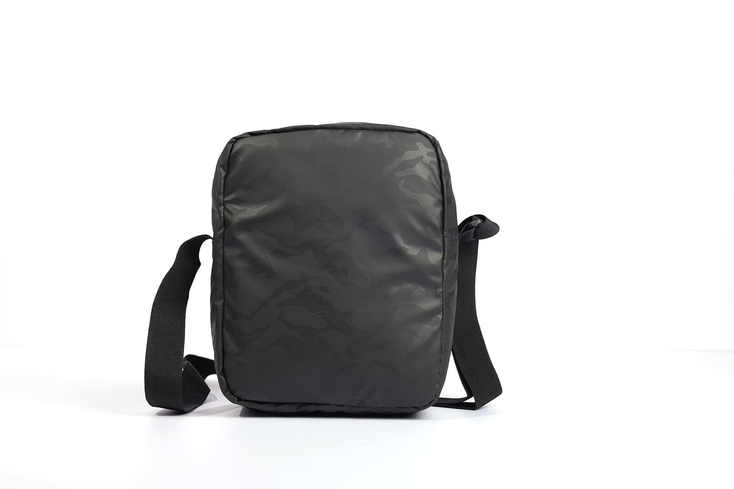 AIVA Carry 365